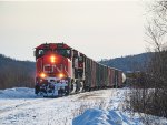 CN 5704 leads 402